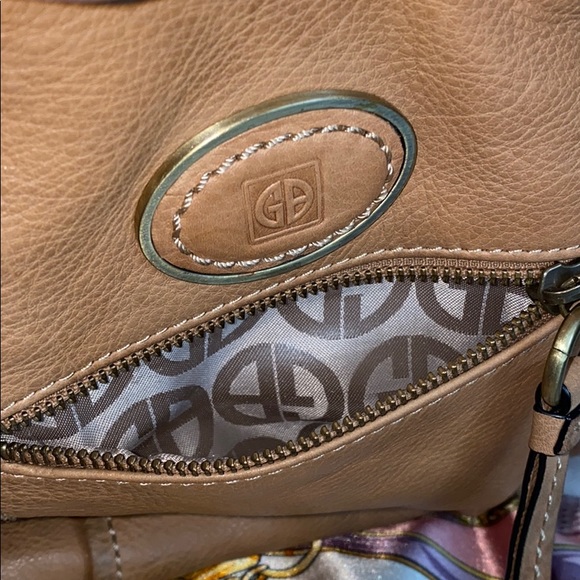 Giani Bernini Tan Genuine Leather tote - Picture 7 of 8